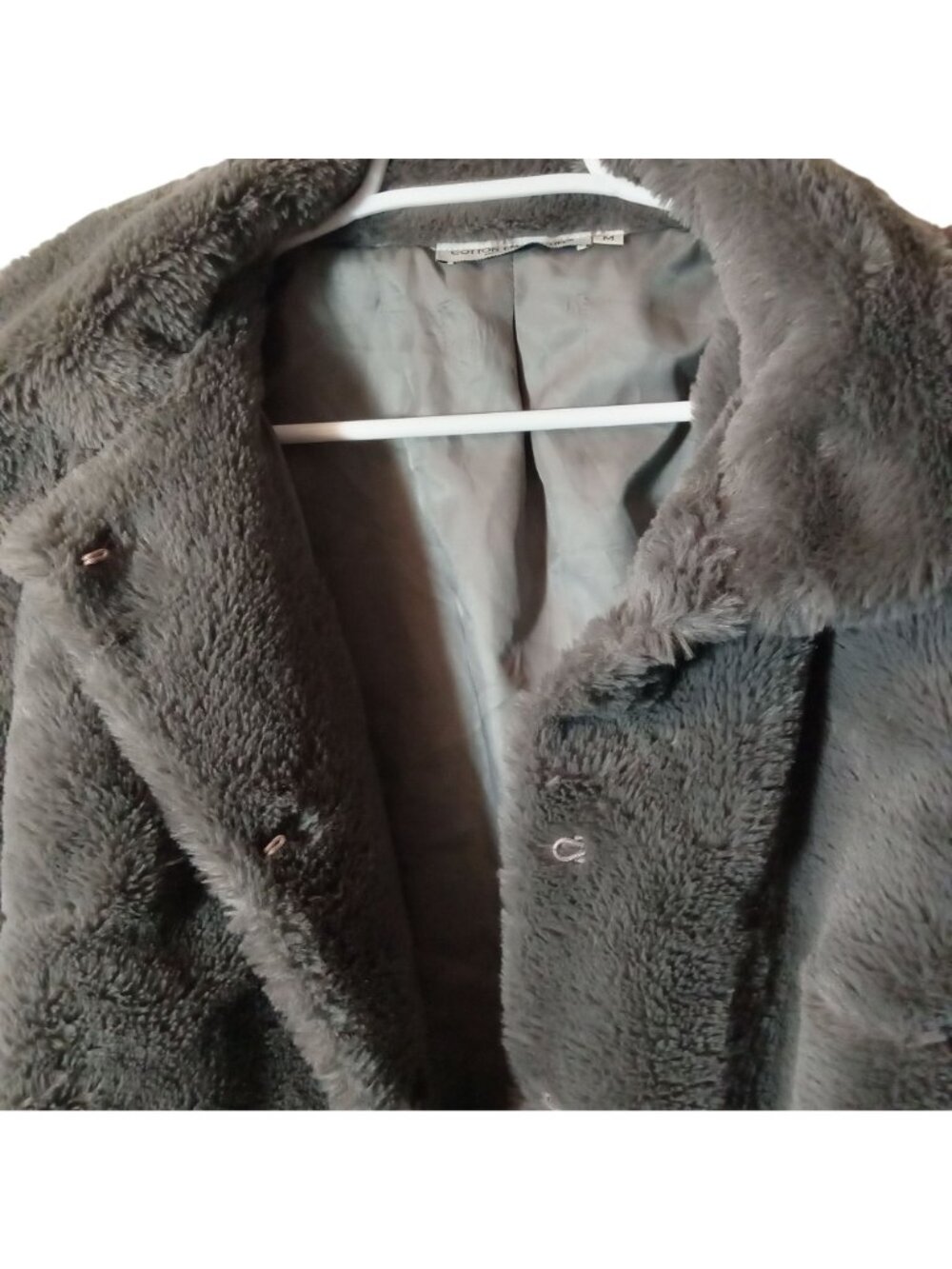 Cotton Emporium Womens Faux Fur Cropped Jacket Gray Size M Hook Plush Fuzzy USA - Picture 3 of 10